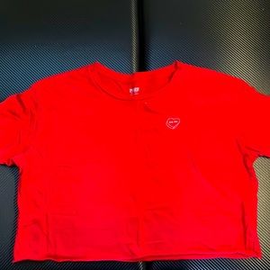 Short sleeve red tee